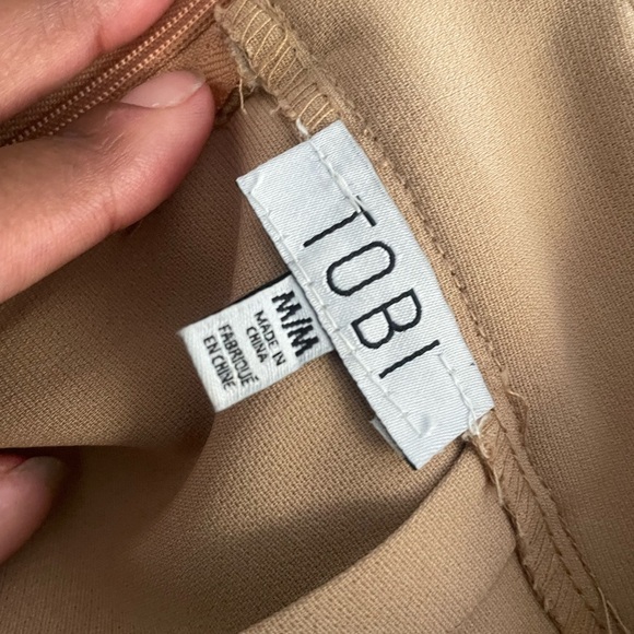 Tobi Classic Tan Women's Chinos - Picture 3 of 3